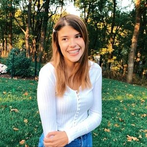 Meet your Posher, Emily